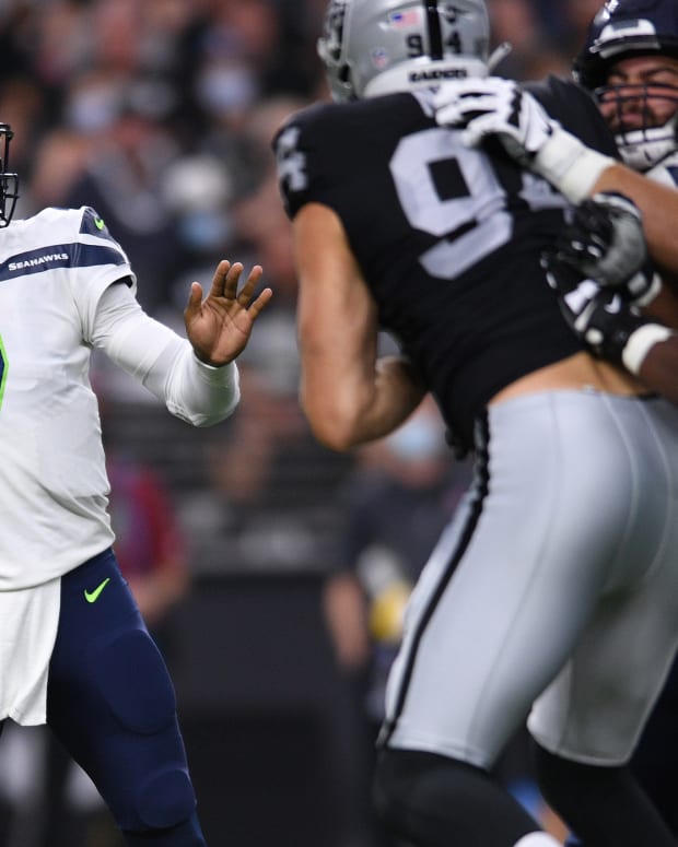 Seahawks Raiders Geno Smith